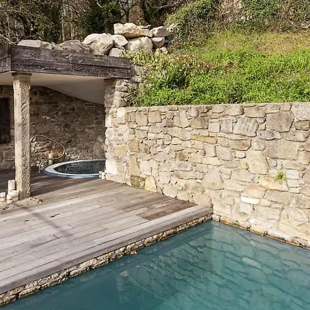 Semesterbostad Casa Do Cebro Casa Con Piscina Y Jacuzzi Privados Santiago de Compostela