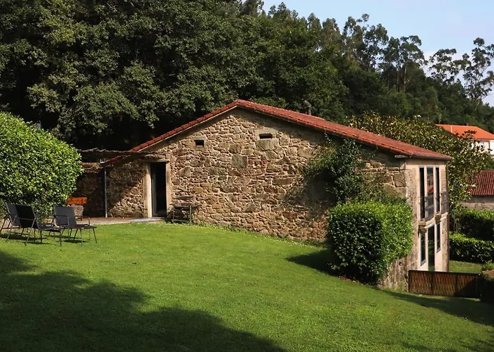 別荘 Casa Do Cebro Casa Con Piscina Y Jacuzzi Privados サンティアゴ・デ・コンポステーラ